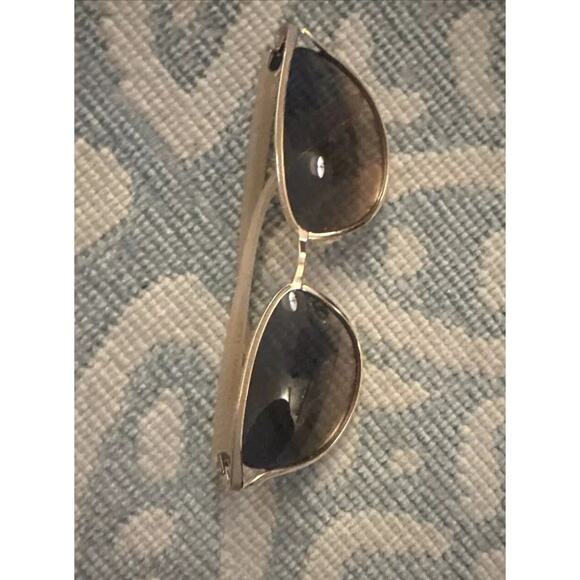 TAHARI Women’s Nude Enamel Gold Accent Cat Eye-rimmed Sunglasses TH895-GLDND - Picture 8 of 16